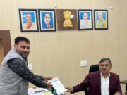 परिसीमन के आधार पर जिला मुख्यालय के ग्राम बीरा की तहसील पिछोर की जगह शिवपुरी की जाए,कलेक्टर से की मांग