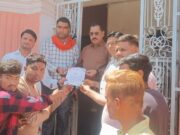 नवरात्र से रामनवमी तक मंदिरों के पास मांस-अंडे की दुकानें:विहिप और बजरंग दल ने एसडीएम को सौंपा ज्ञापन, रोक लगाने की अपील