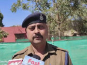 आरक्षक शरद यादव की सक्रियता के कारण चोरी हुआ मोबाइल 30 मिनट में बापस मिला