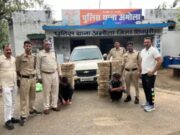 32 पेटी अवैध शराब के साथ दो तस्कर गिरफ्तार, जेल भेजे गए