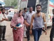 जमीन विवाद में युवक झुलसा — CCTV फुटेज में खुद पर पेट्रोल डालते दिखा